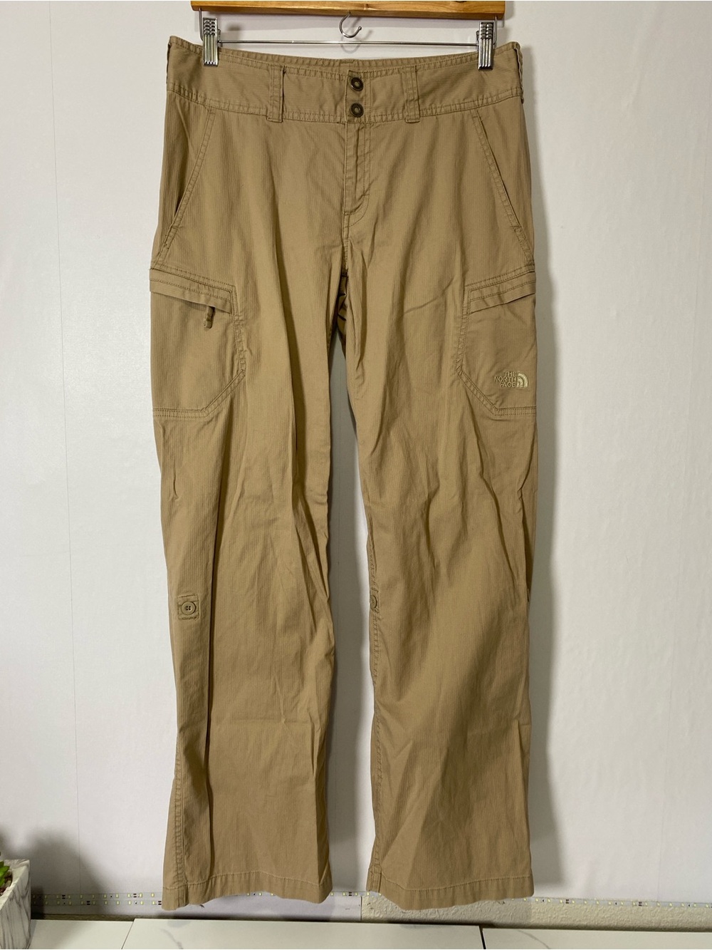 The North Face Women's Cargo Pants Khaki/Tan Size 10 Lightweight Hiking Outdoor